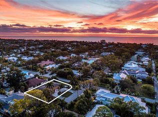 520 2nd Ave N, Naples, FL 34102