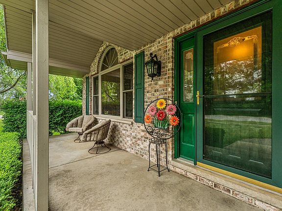 2nd image of 9751 Three Springs Dr