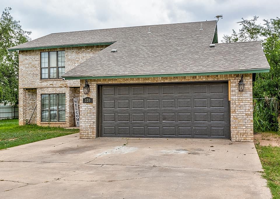 1st image of 120 Laura Dr