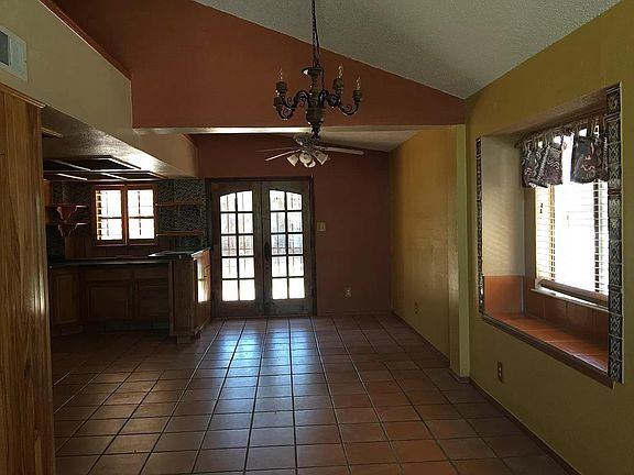 5th image of 11556 Spencer Dr
