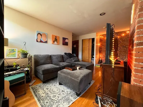 103 Gainsborough St, Boston, MA 02115