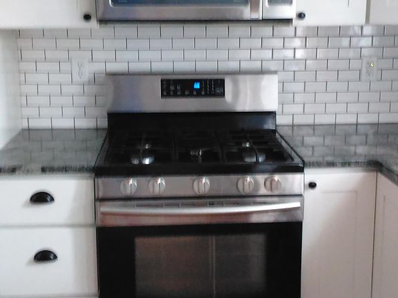 3rd image of 2664 Adams Ave