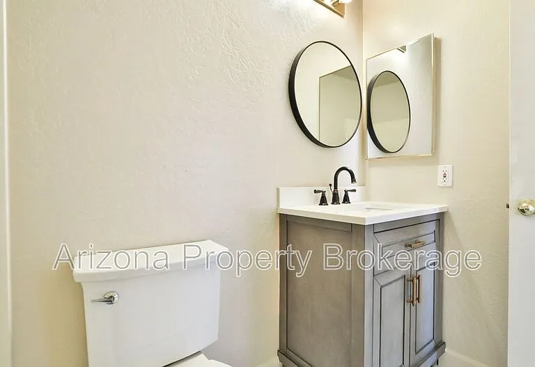 4601 E Scott Ave — Photo 26