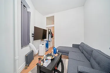 Rented by Living New York