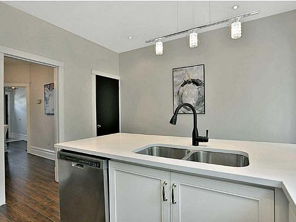 5th image of 38 Cumberland Ave