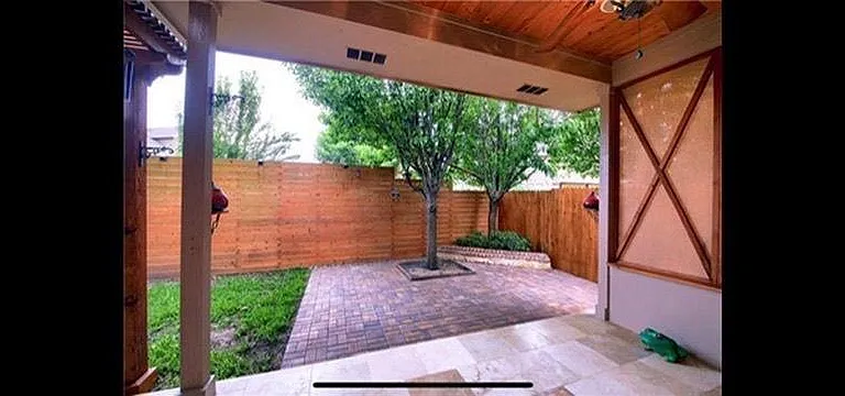 733 Edwards Walk Dr — Photo 13
