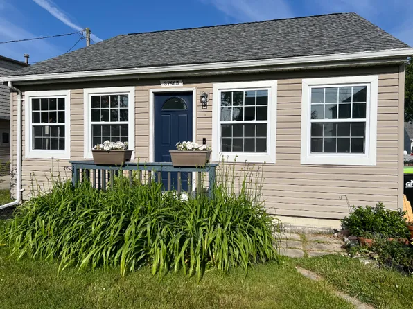 37865 Mallast St, Harrison Township, MI 48045