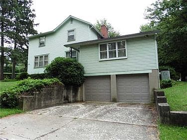 1st image of 418 Warwick Dr
