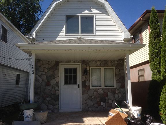 3rd image of 7850 Long Island Ct