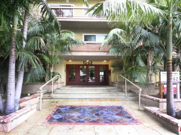 1262 S Barrington Ave, Los Angeles, CA