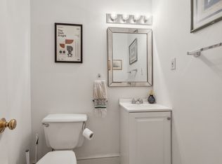 818-820 Valmont St #B, New Orleans, LA 70115