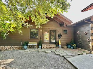 575 Ironsburg Rd, Tellico Plains, TN 37385