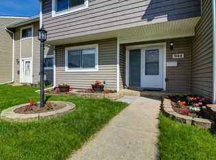 944 Sandpiper Ct, Bartlett, IL 60103