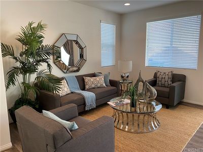 8551 N Walnut Way, Canoga Park, CA, 91304