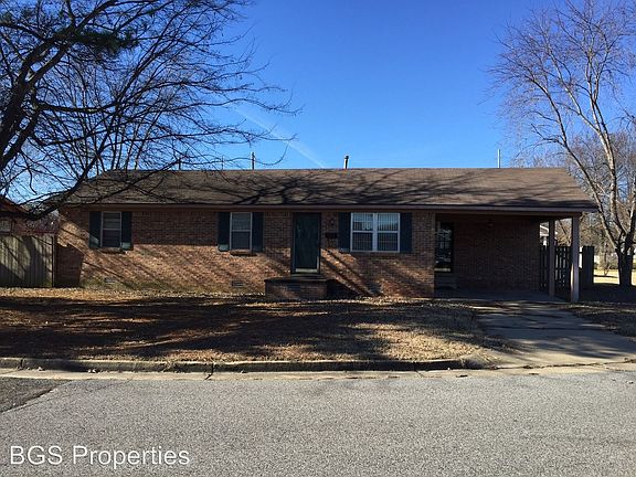 2nd image of 365 Wabash Cir