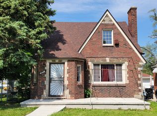 16803 Fenmore St, Detroit, MI 48235