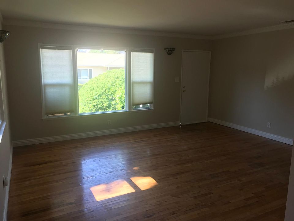 1st image of 21926 Celes St