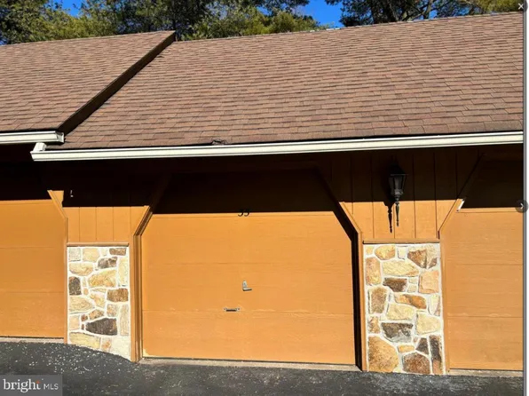 0 Valley Stream Ln, Wayne, PA 19087