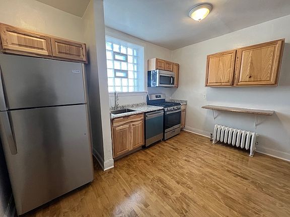 3rd image of 5931 N Paulina St APT 2N