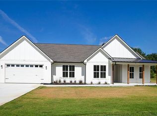 11 Bramblewood Trl SW, Cartersville, GA 30120