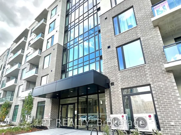 103 Roger St, Waterloo, ON