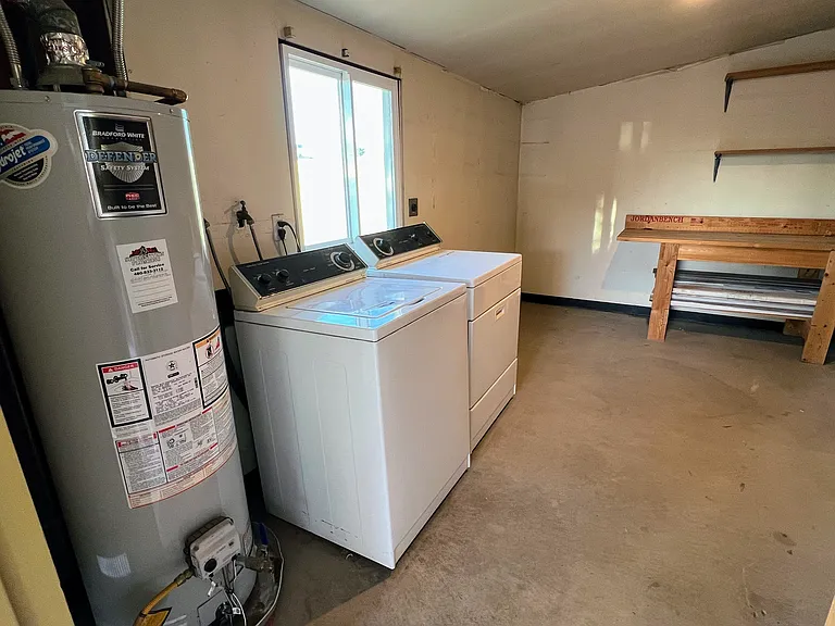 Laundry/Storage Room