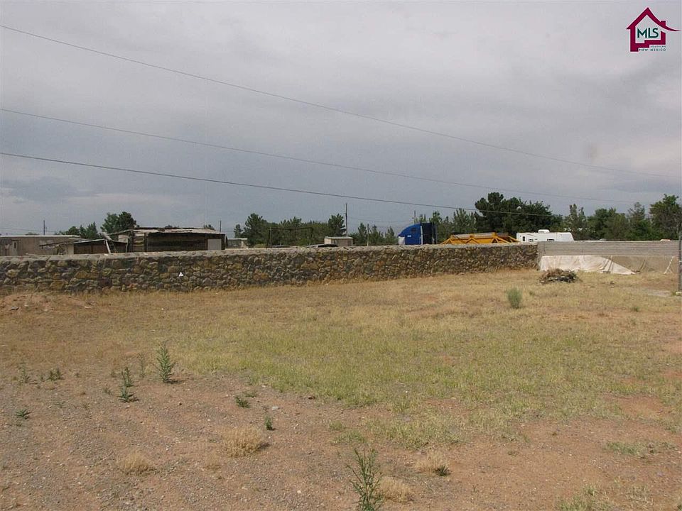 1st image of 6005 Calle Bronce