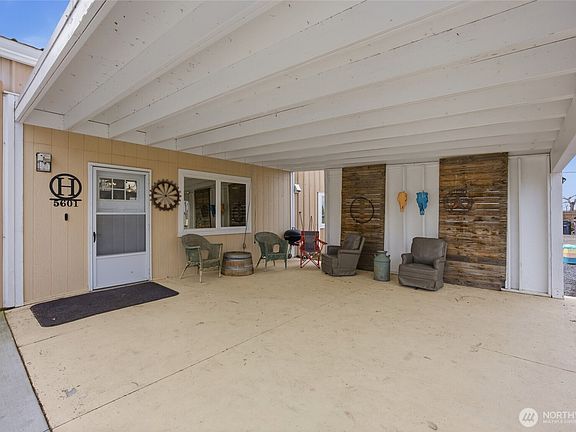 5th image of 5601 Road K NE