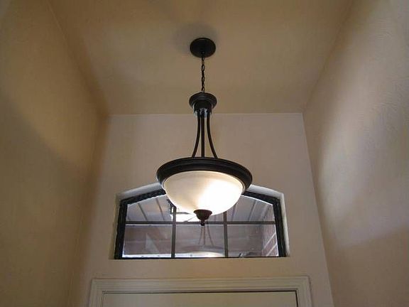 5th image of 16901 Applebrook Dr