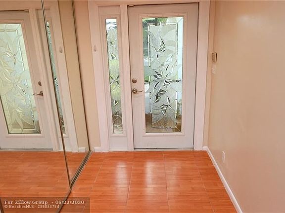 5th image of 4307 Acacia Cir #638