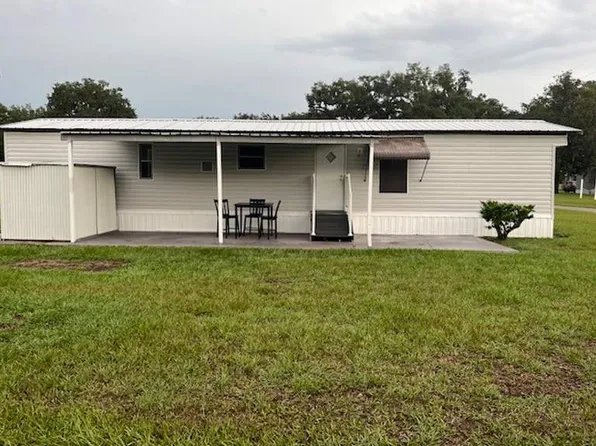 820 Sundial Loop #Mh8, Plant City, FL 33565