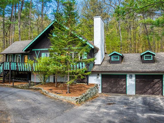 2nd image of 621 Ausable Dr