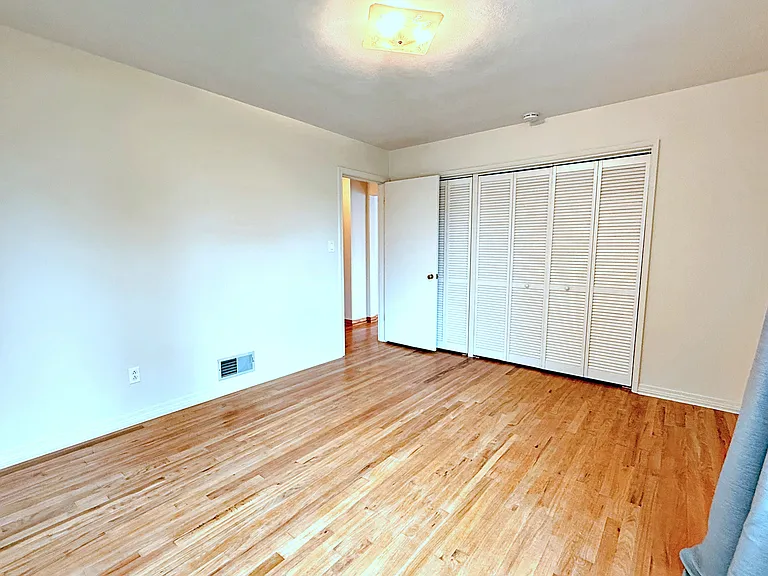 8048 SE Ellis St — Photo 9