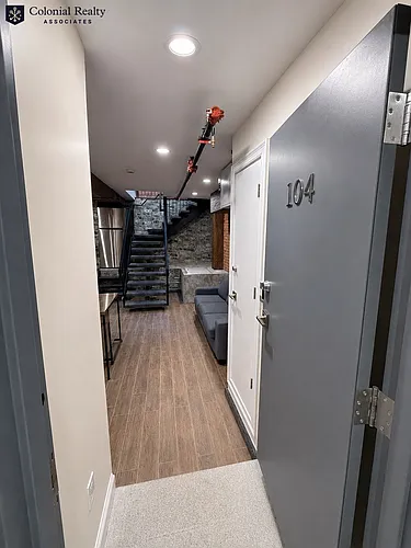 1034 Commonwealth Ave #104 Photo 1