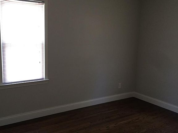 4th image of 500 N Alexander Ave