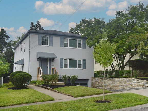 2nd image of 4961 Charlemar Dr