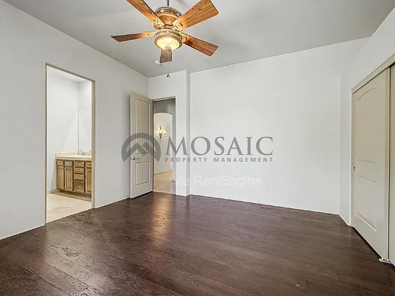 14006 E Mark Ln — Photo 24