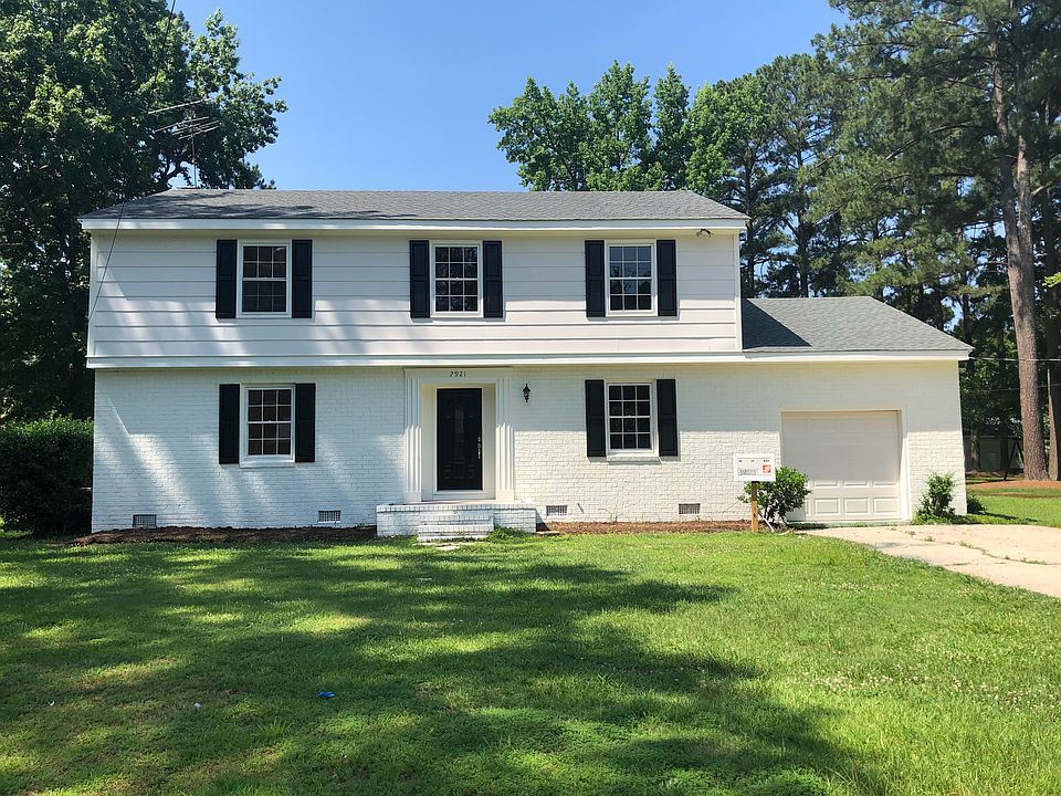 1st image of 2921 Wellington Dr