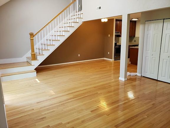 2nd image of 117 Tall Oaks Dr Unit E