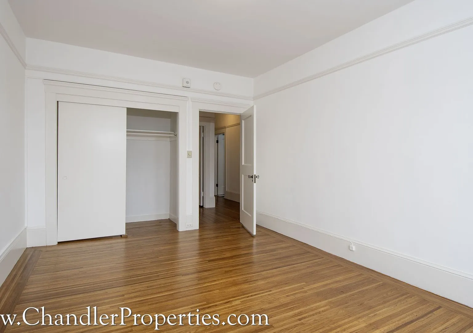 1451 Sacramento Street — Photo 2