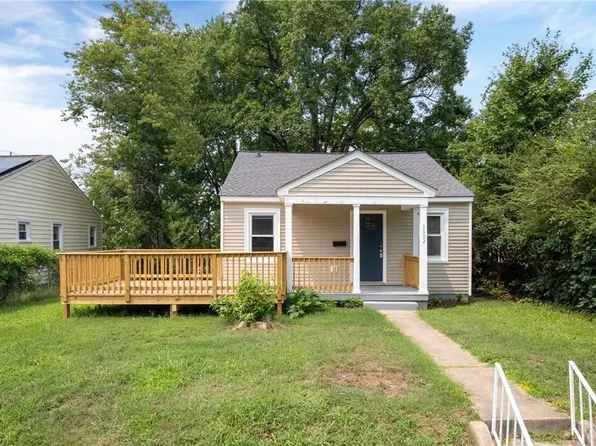 1302 Mount Erin Dr, Richmond, VA 23231
