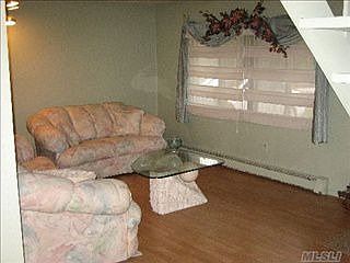 3rd image of 38 Crooked Pine Dr