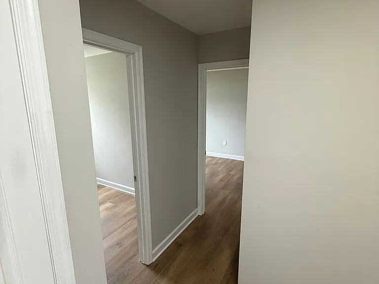 5853 Suitland Rd — Photo 16