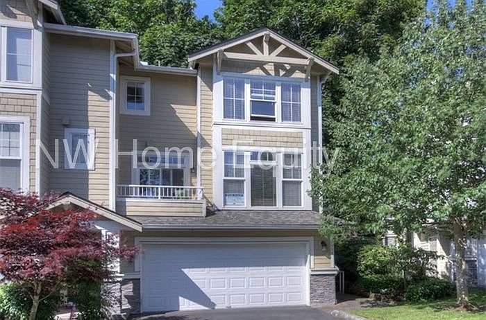 1st image of 2058 Newport Way NW