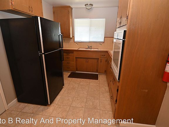 5th image of 948 Desert Isle Dr