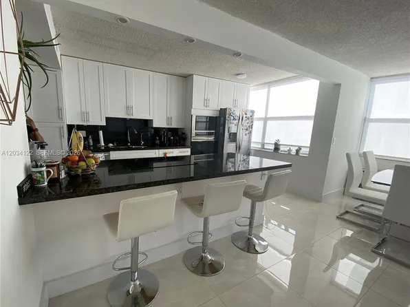 1200 NE Miami Gardens Dr, Miami, FL