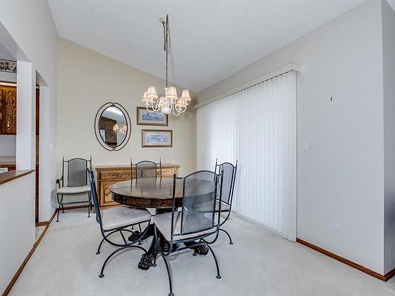 5th image of 5615 Hyland Courts Dr
