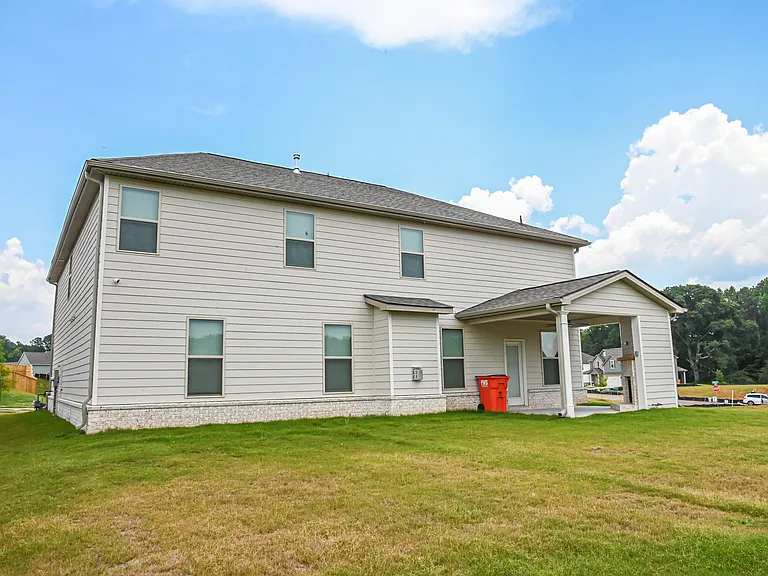 628 Sidney Ct — Photo 90