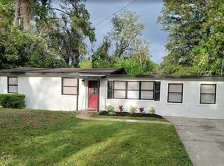 9717 Carbondale Dr W, Jacksonville, FL 32208