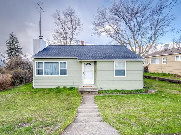 715 NW Fisk St, Pullman, WA 99163